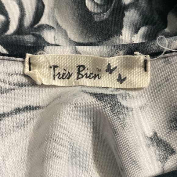 ROSE DRESS - Picture 2 of 4